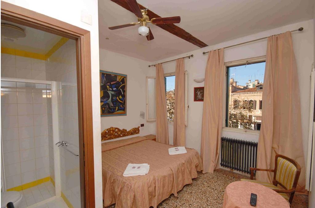 Hotel Antico Capon Venedig Eksteriør billede